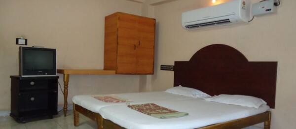 Hotel Kamath's Yatri, Murudeshwar 5